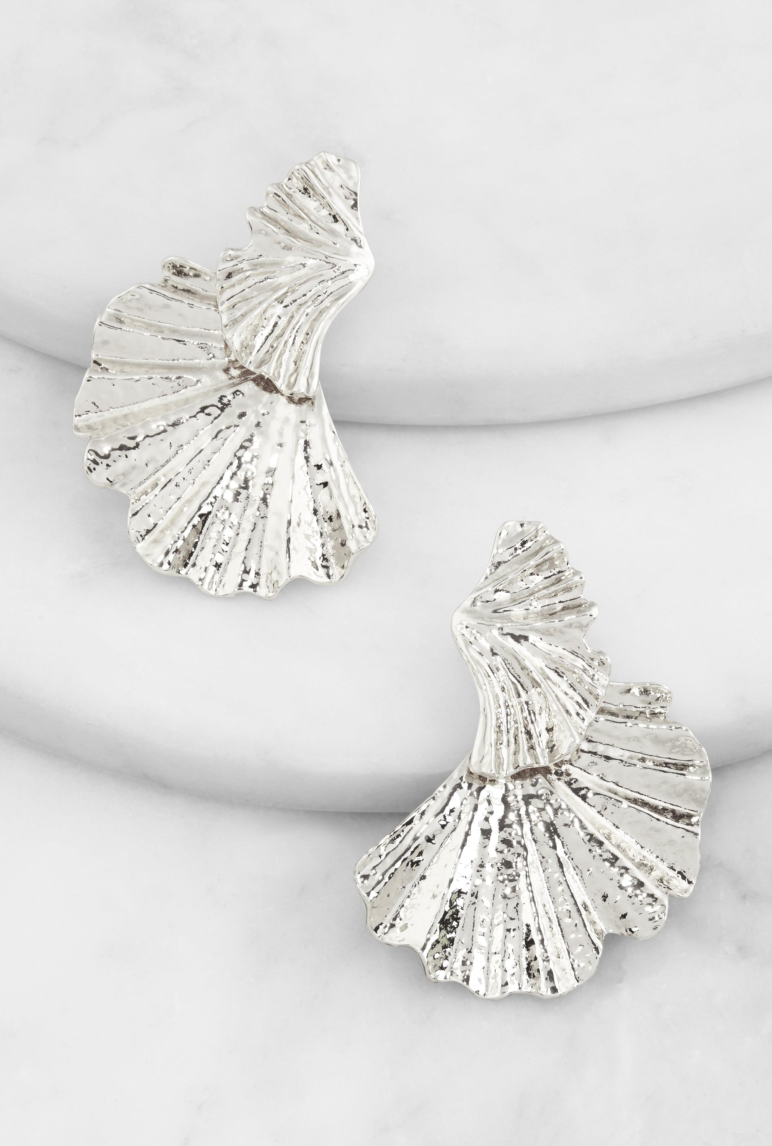 Metallic Fan Drop Earrings Female Product Image