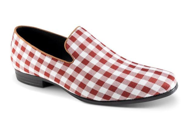 Burgundy Checker Pattern Fashion Loafer Product Image