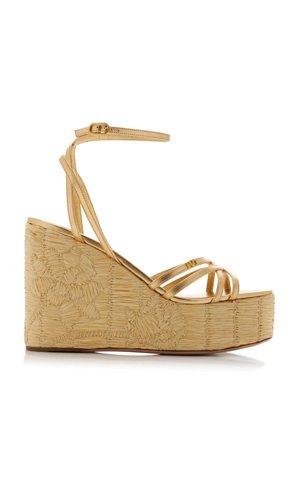 Raflower Raffia Wedge Sandals In Gold product image