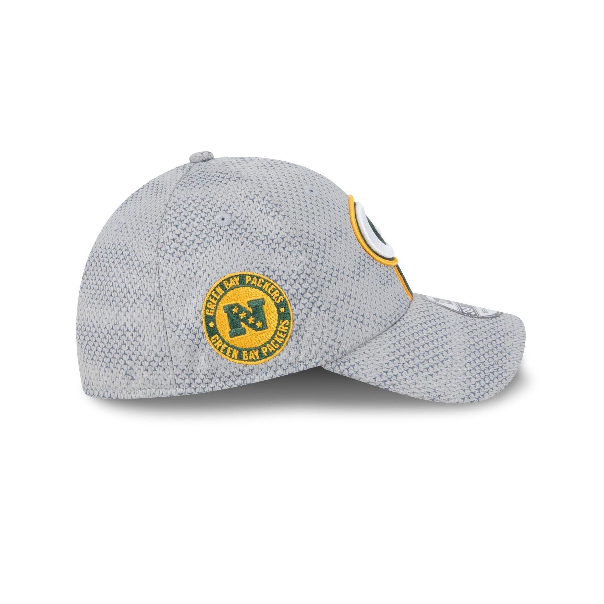 Green Bay Packers 2024 Sideline Gray 39THIRTY Stretch Fit Hat Male Product Image