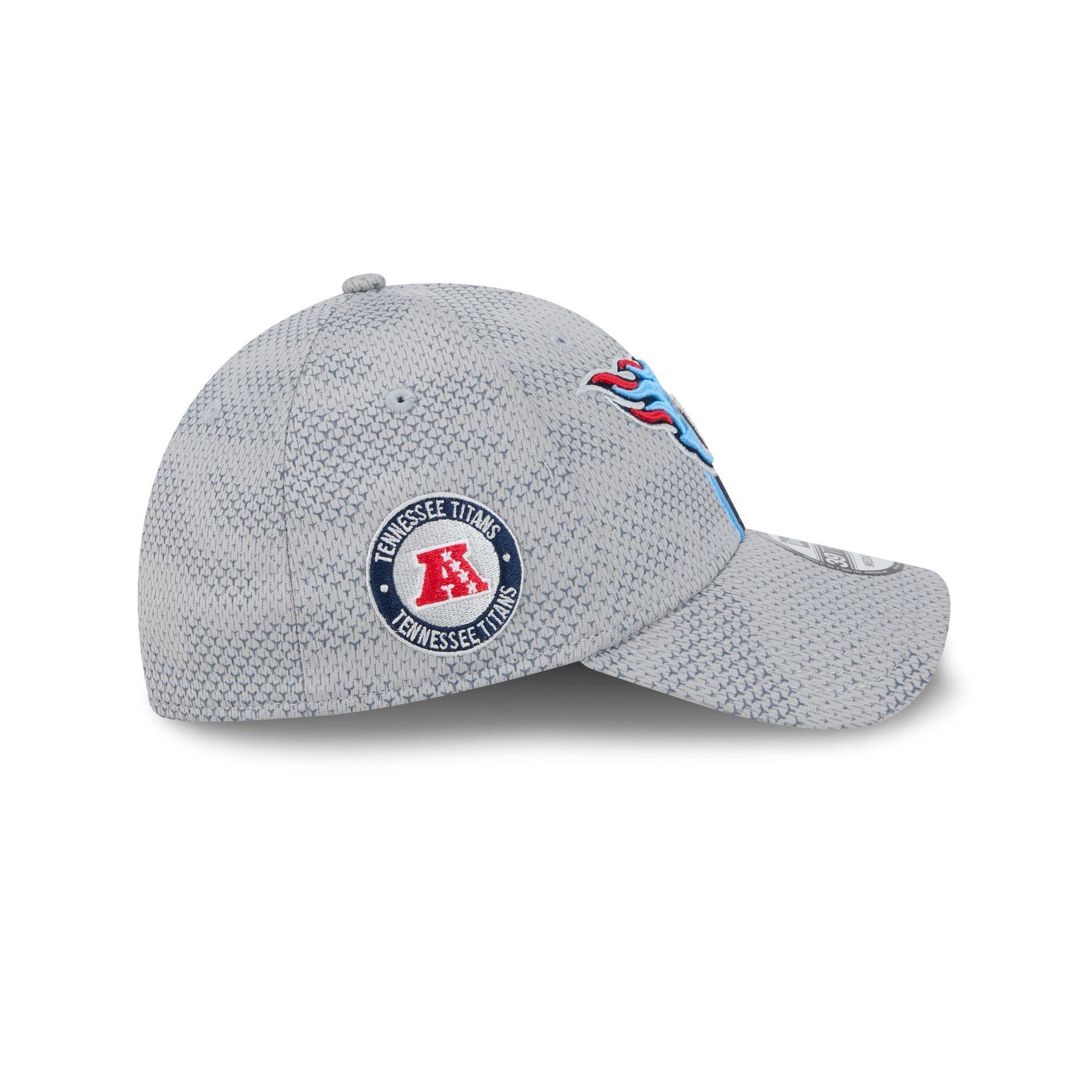 Tennessee Titans 2024 Sideline Gray 39THIRTY Stretch Fit Hat Male Product Image