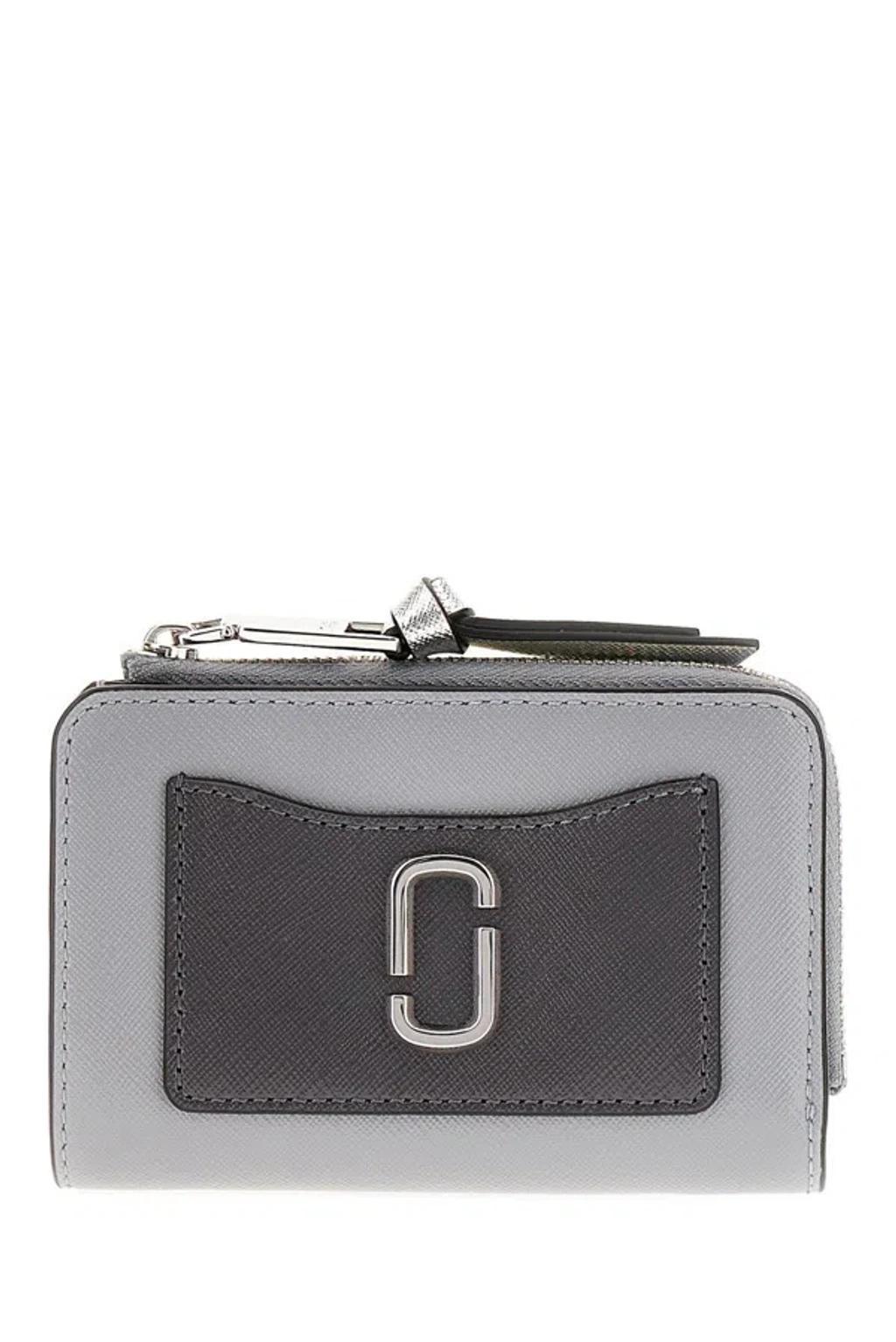 MARC JACOBS The Utility Snapshot Slim Bifold Wallet In Grey Product Image