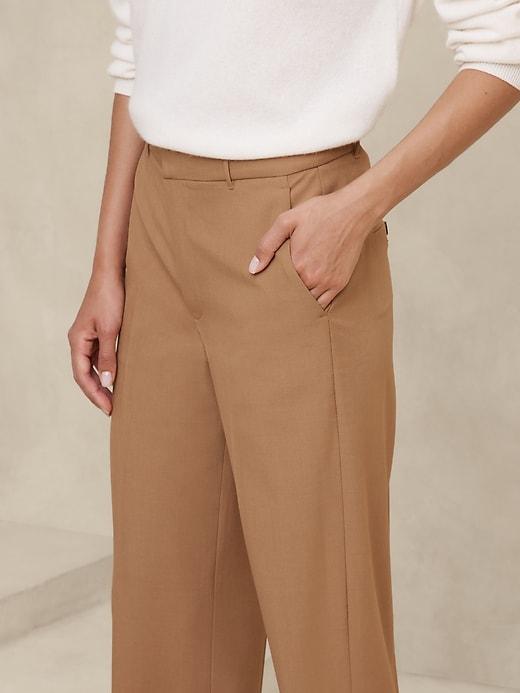 Sculpted Straight Pant Product Image