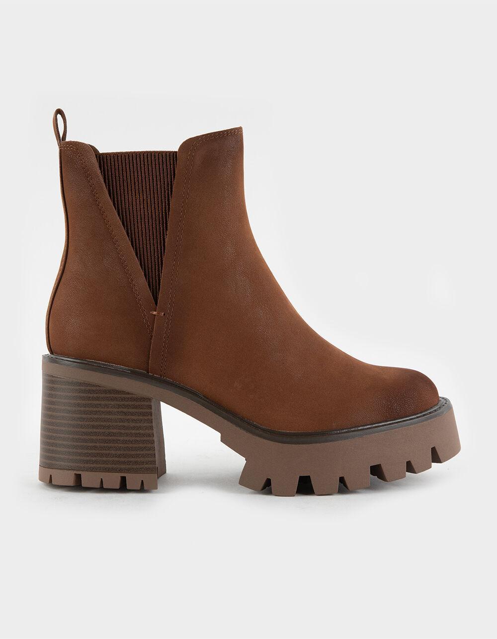 MIA Vito Lug Chelsea Womens Boots Product Image