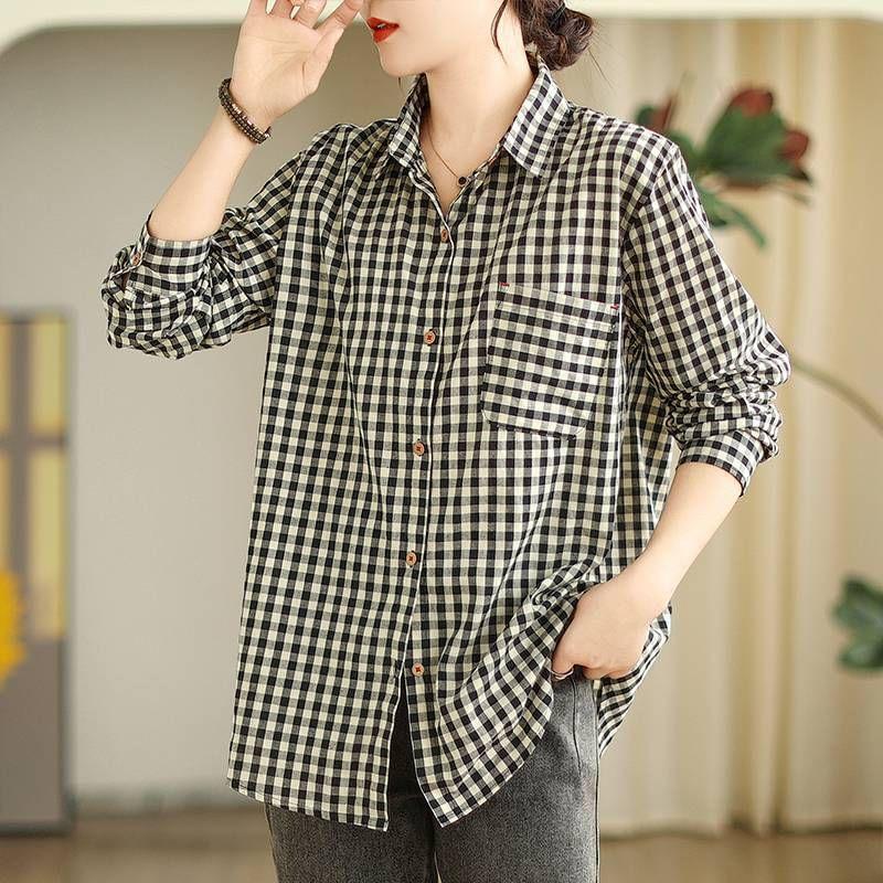 Long-Sleeve Pocketed Plaid Shirt Product Image