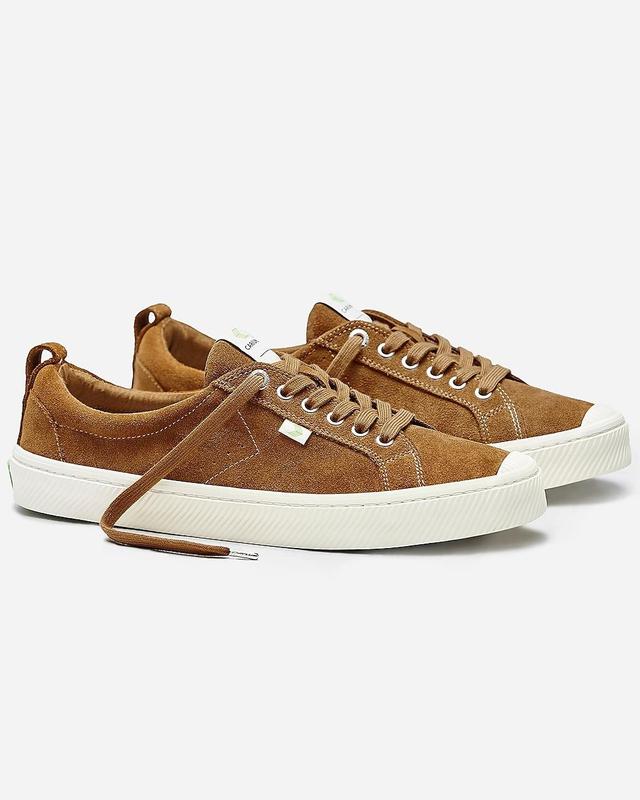 CARIUMA women's OCA low suede sneakers Product Image