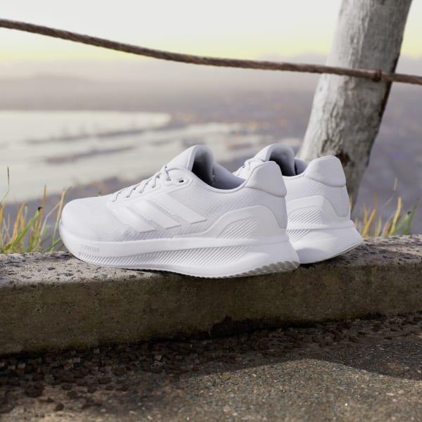 Runfalcon 5 Running Shoes Product Image