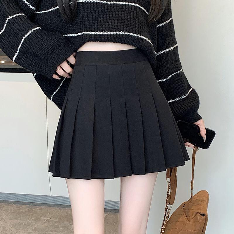 High Rise Plain Pleated Mini A-Line Skirt Product Image