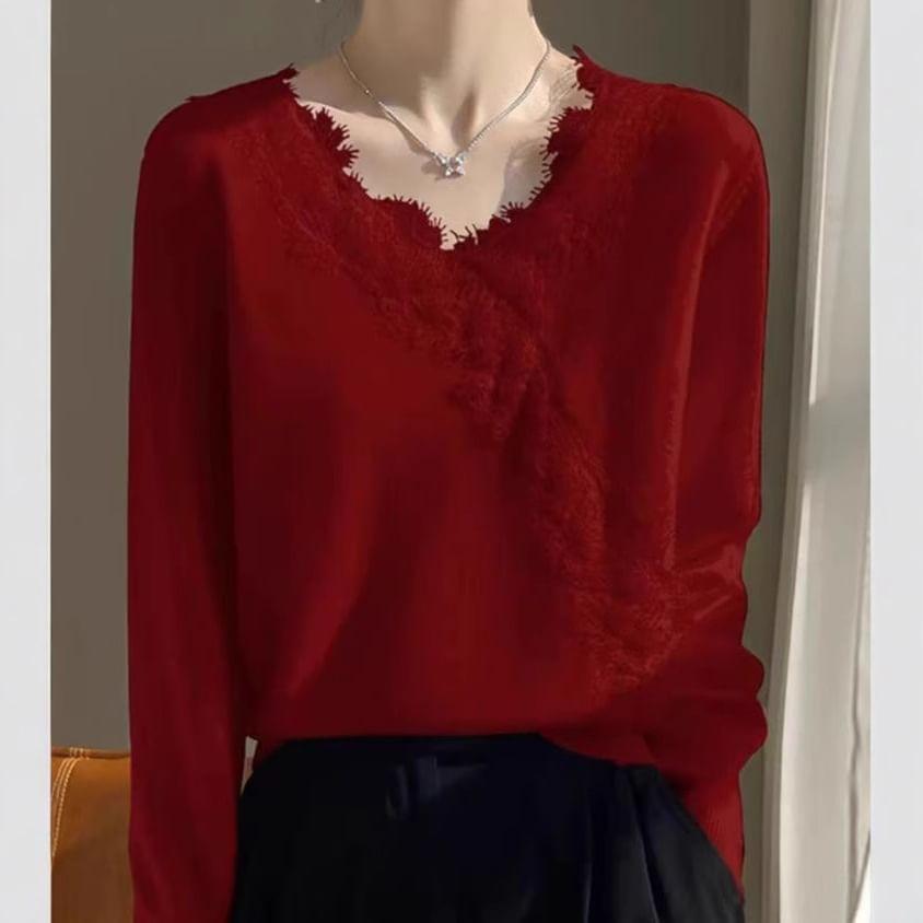 Long-Sleeve V-Neck Plain Lace Trim Knit Top Product Image