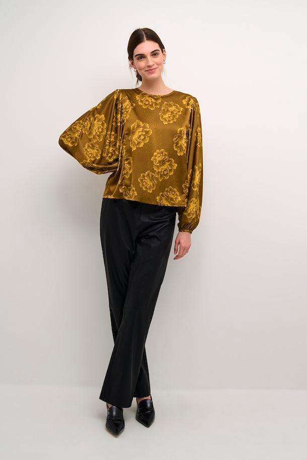 CUrosie Blouse Product Image