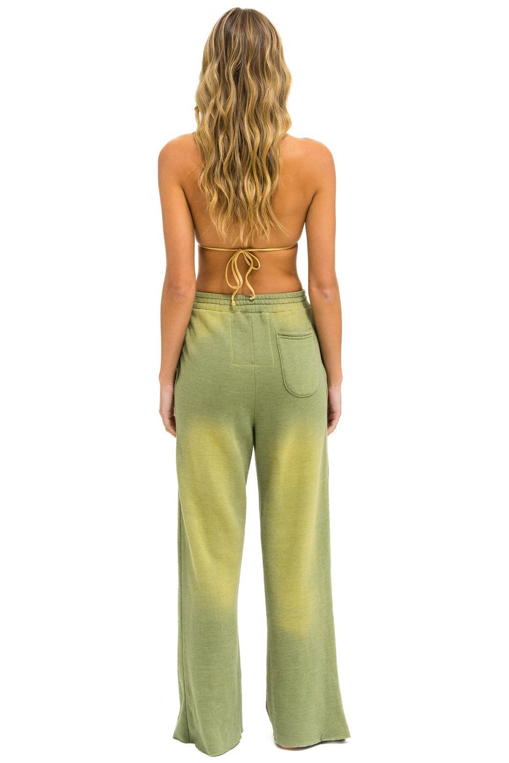 ESSENTIAL WIDE LEG POCKET SWEATPANTS - FADED ARMY Female Product Image