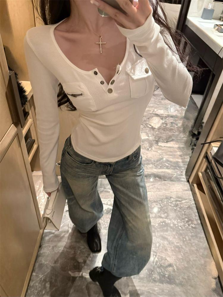 Long-Sleeve Scoop Neck Half Buttoned Plain Top Product Image