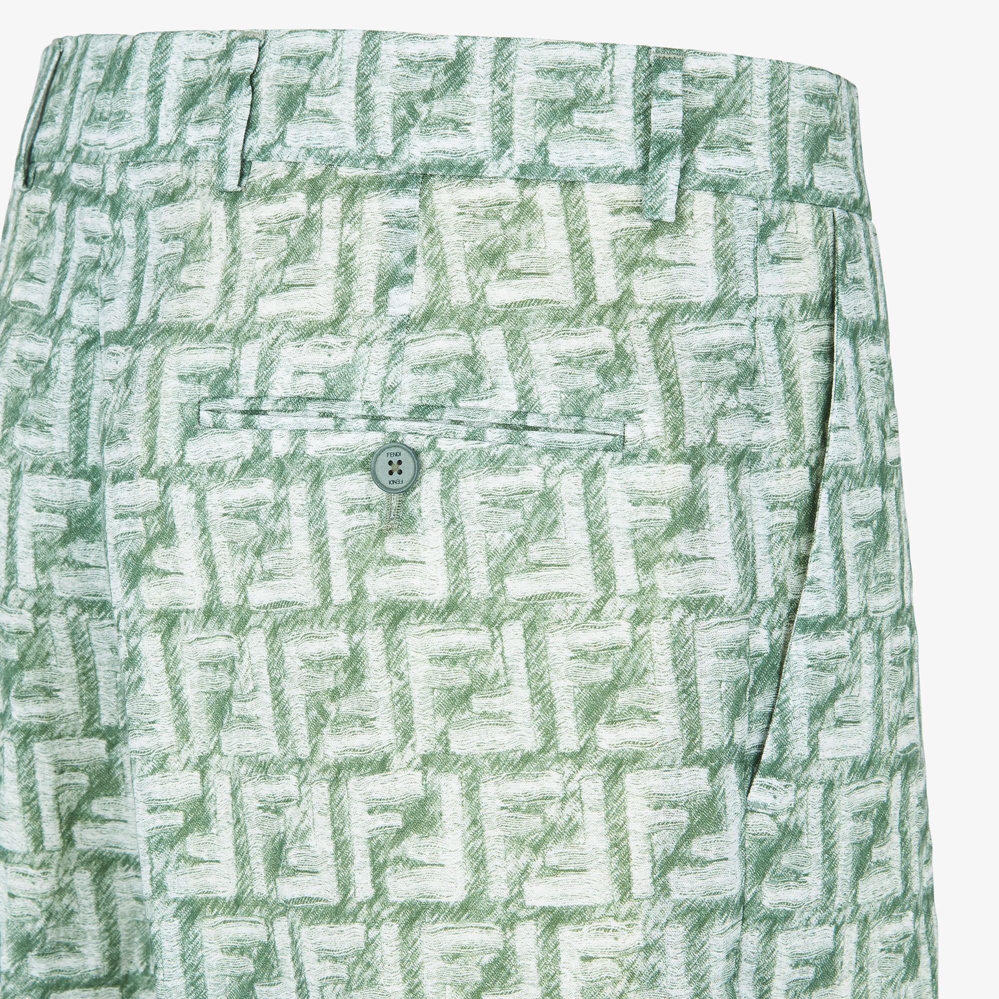 BermudasShort pants in green FF linen Product Image