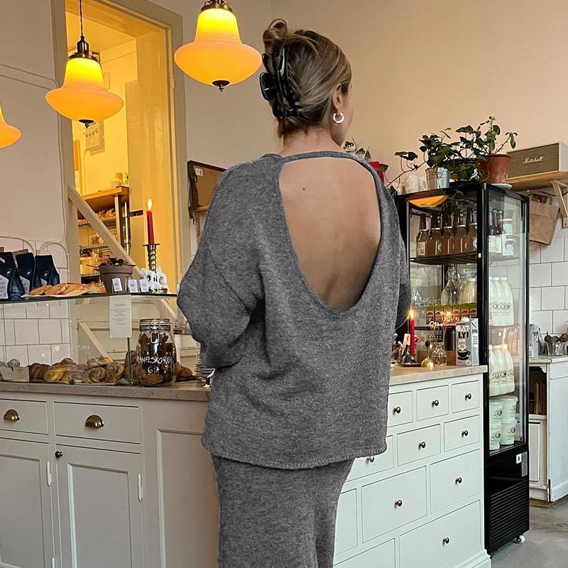 Drop-Shoulder Plain Open Back Sweater Product Image