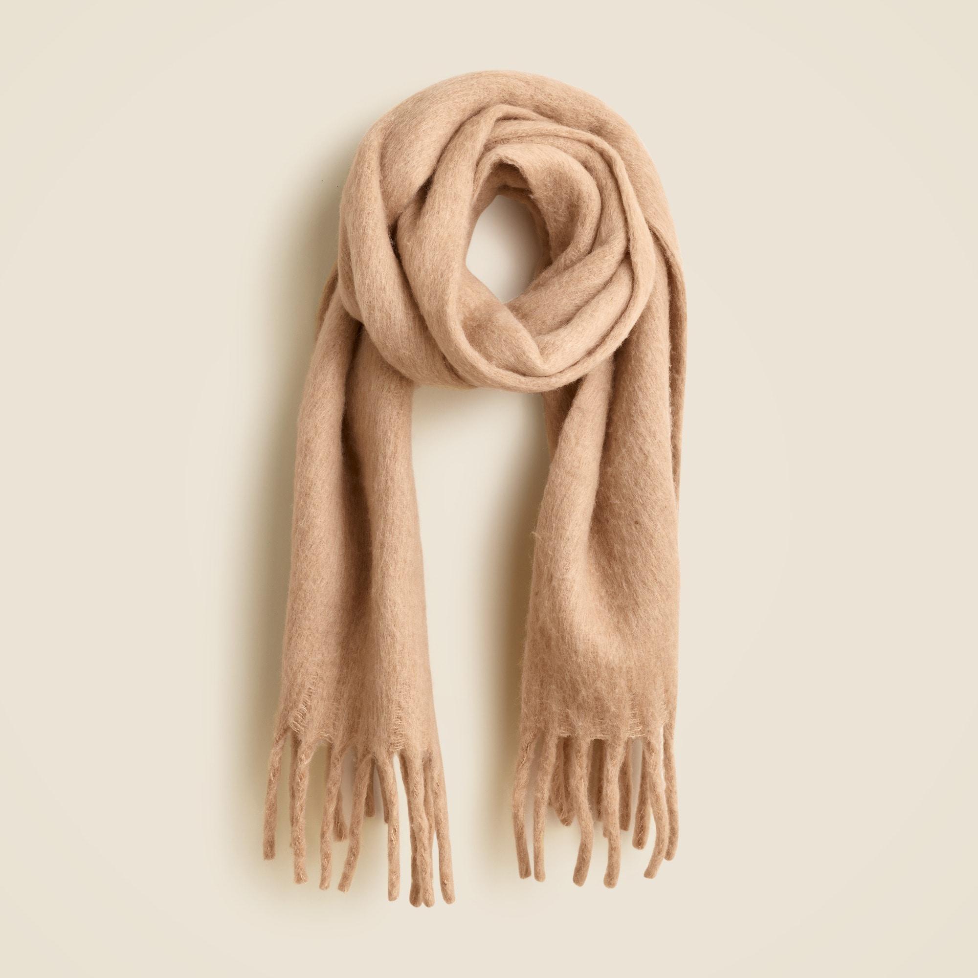 Brushed woven scarf Product Image