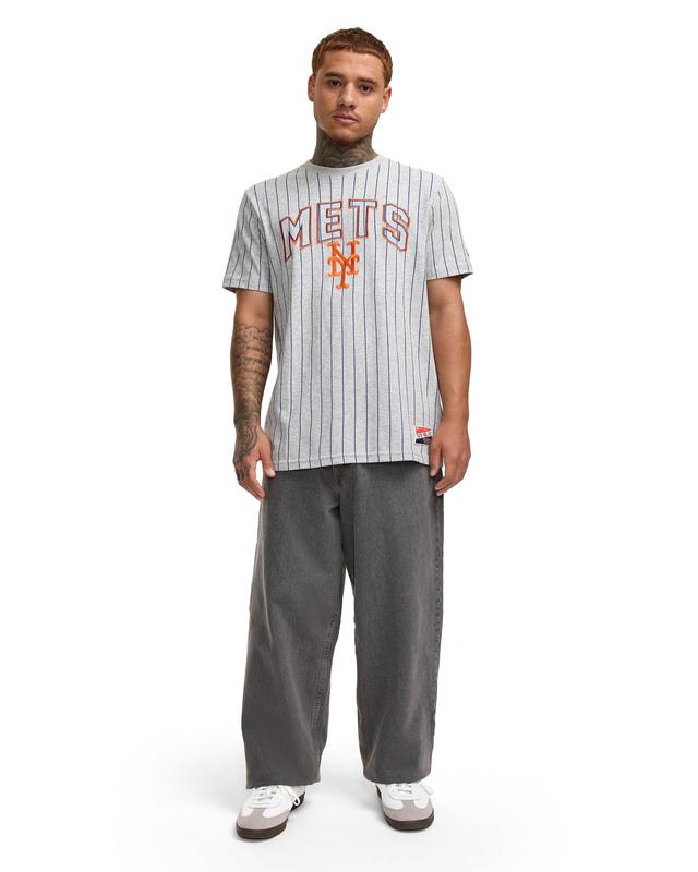 Chicago White Sox Throwback Gray Pinstripe T-Shirt Male Product Image