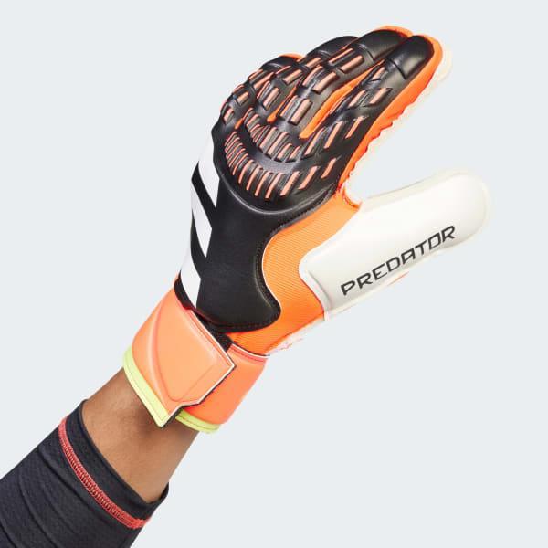 Predator Match Fingersave Goalkeeper Gloves Product Image