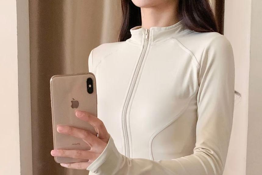 Long-Sleeve High Neck Zip-Up Crop Top Product Image