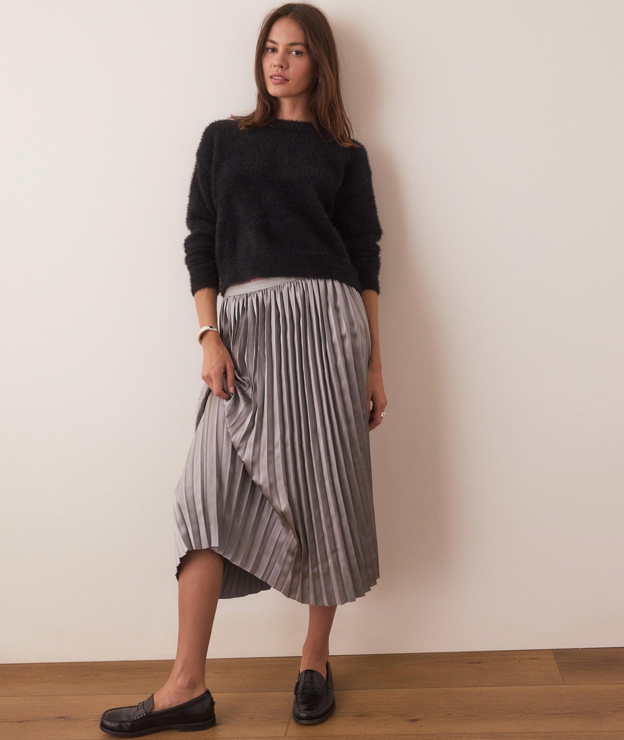 Chelsea Pleated Midi Skirt Product Image