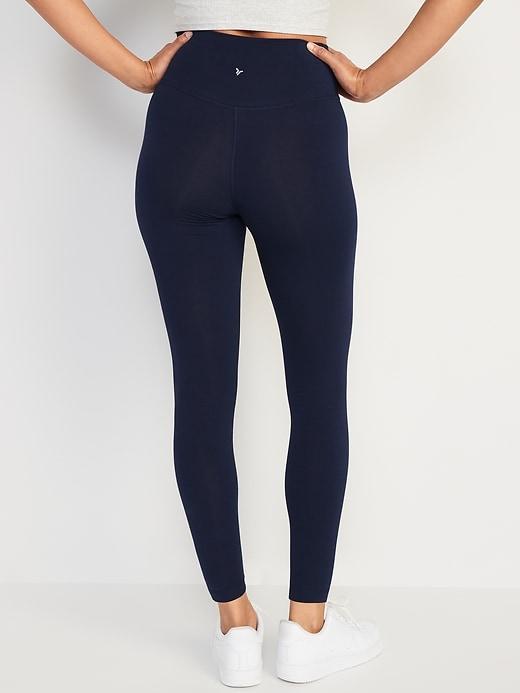 Extra High-Waisted PowerChill 7/8 Leggings Product Image