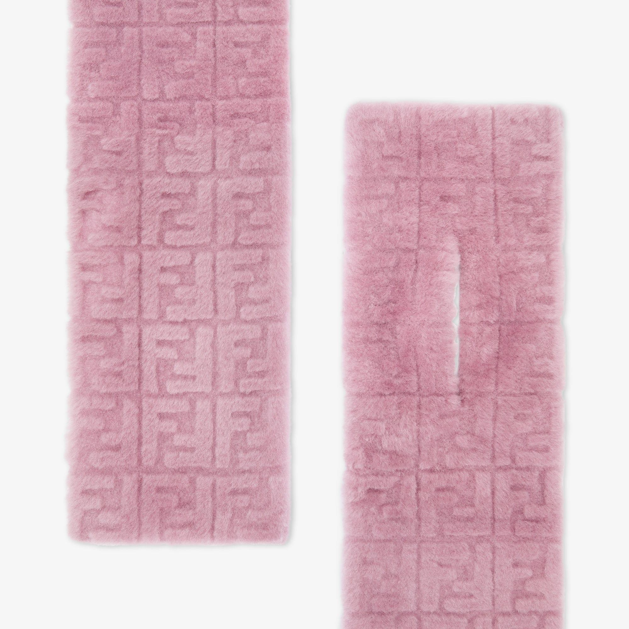 ScarfMauve pink sheepskin scarf Product Image