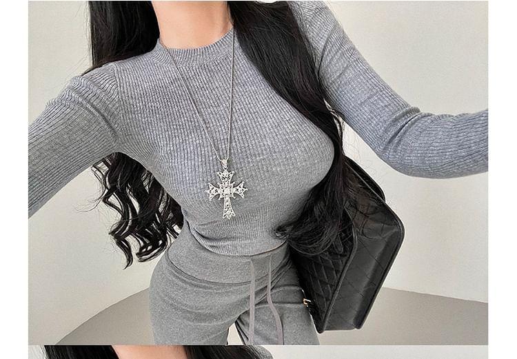 Long Sleeve Crew Neck Plain Ribbed Knit Top Product Image