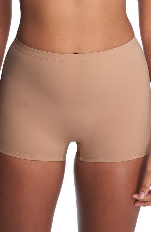 Womens Power Comfort Active Shorts Product Image