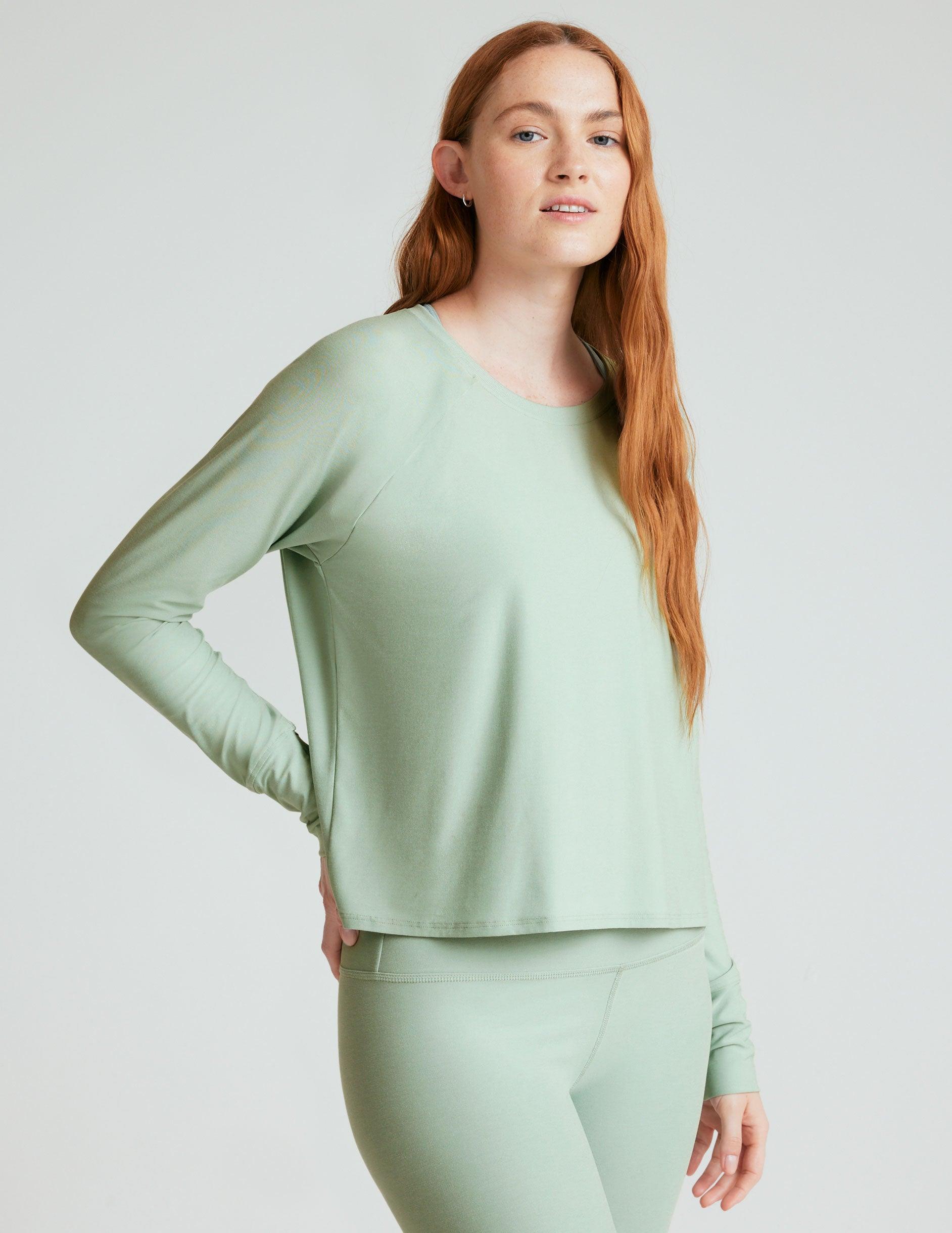 Featherweight Daydreamer Pullover Product Image