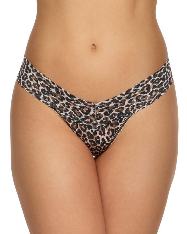 Signature Lace Low Rise Printed Thong Product Image