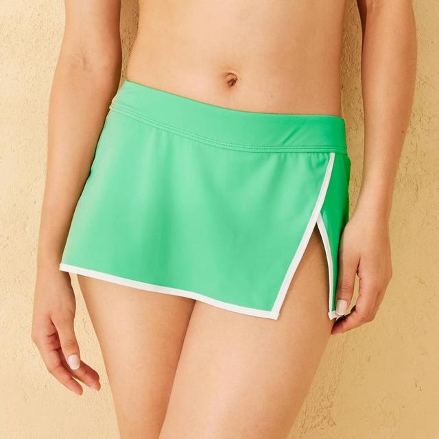 Womens Mid-Rise Side Slit Swim Skort - Wild Fable /White L Product Image