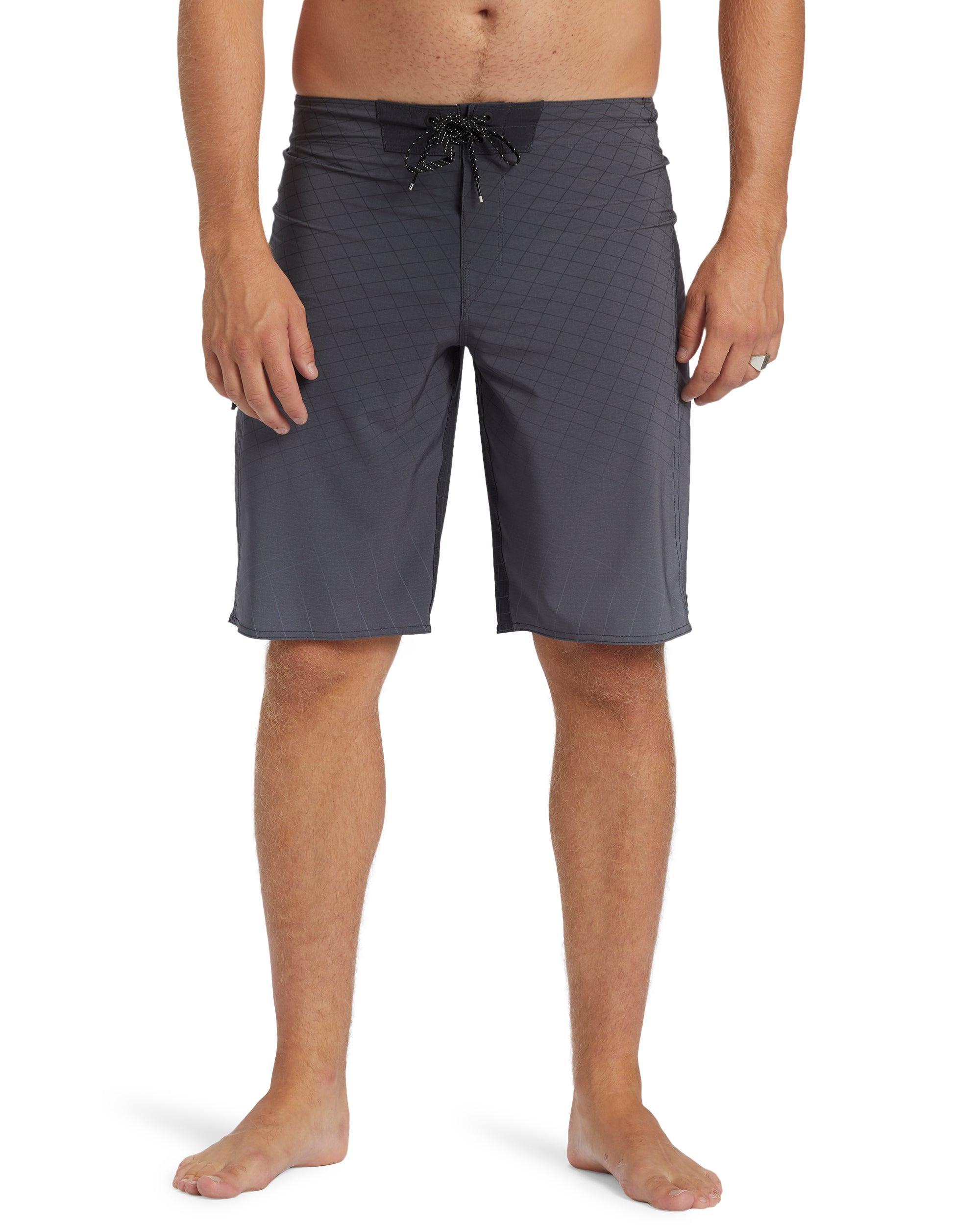 Fluid Pro 21" Boardshorts - Stealth Male Product Image