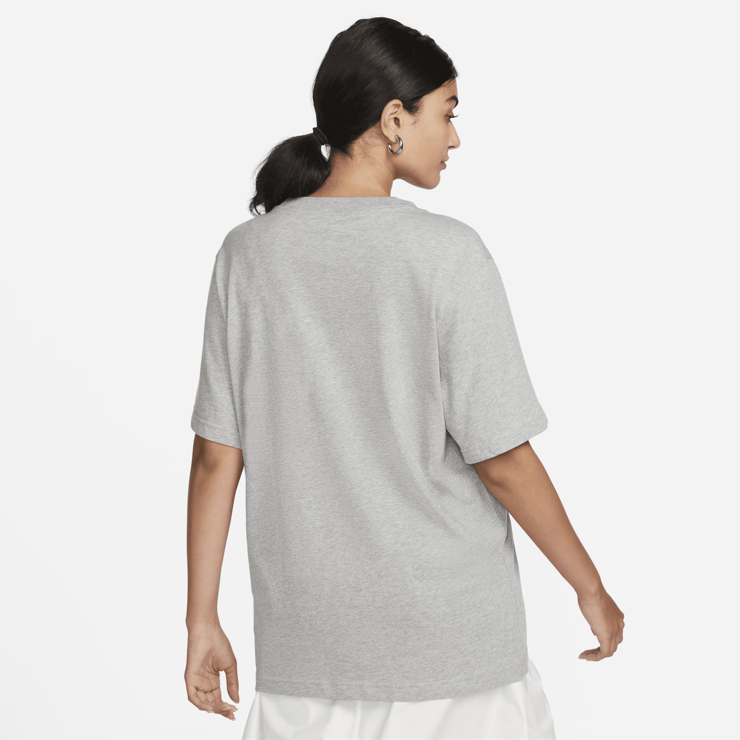 Women's Nike Sportswear Essential T-Shirt Product Image