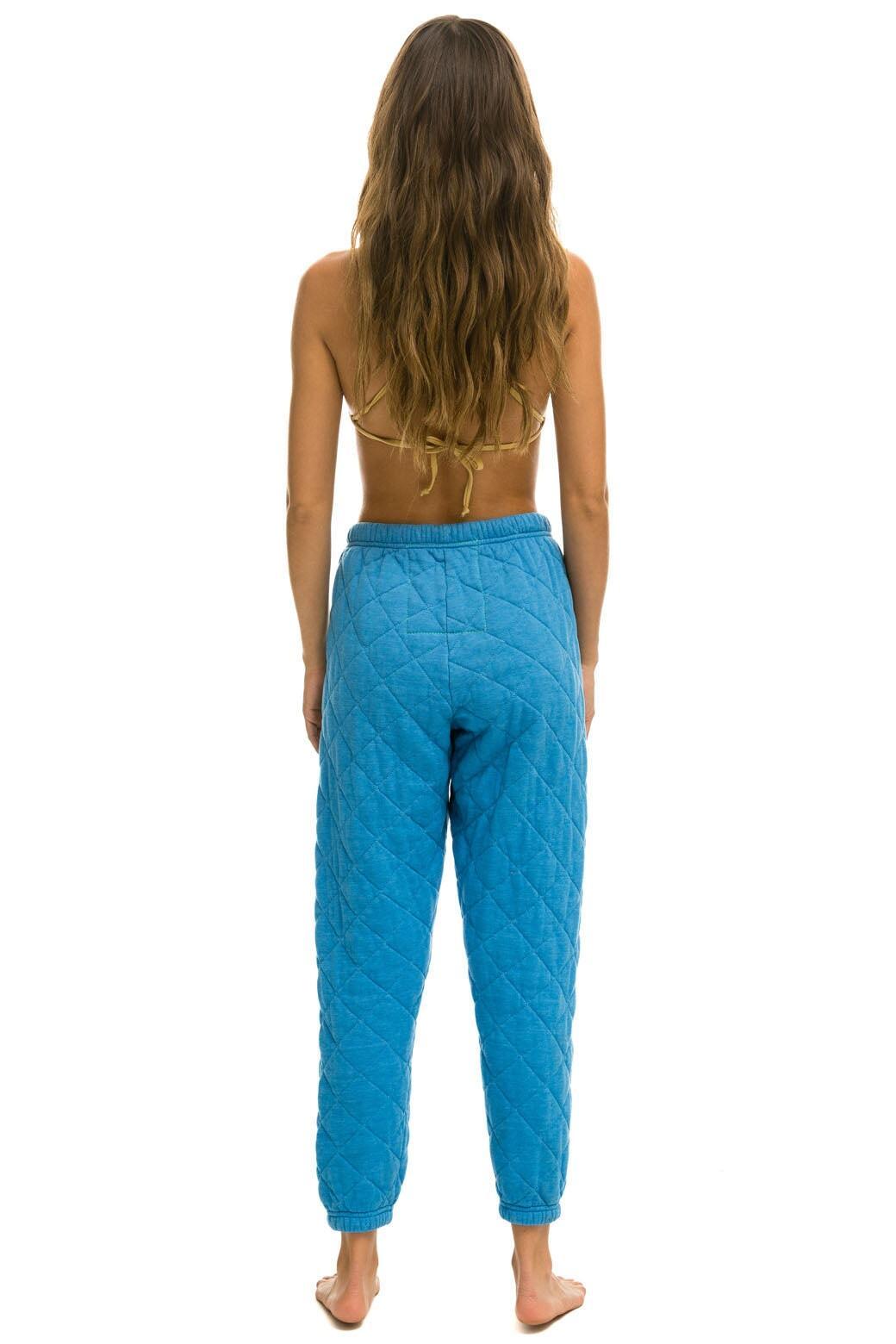 QUILTED SWEATPANTS - OCEAN Female Product Image