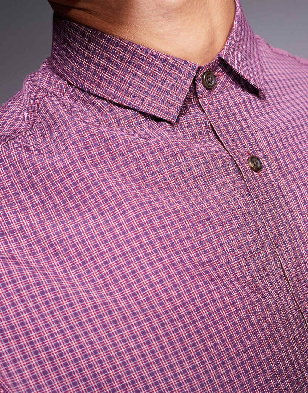 ASOS DESIGN boxy relaxed check shirt in burgundy Product Image