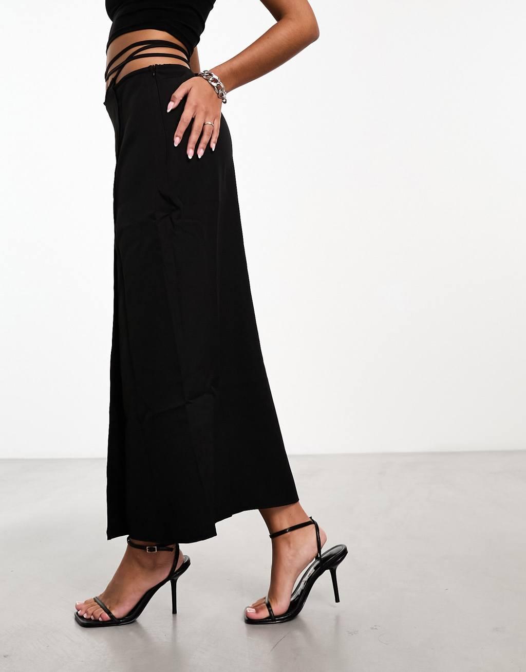 Kaiia tailored tie waist maxi skirt Product Image