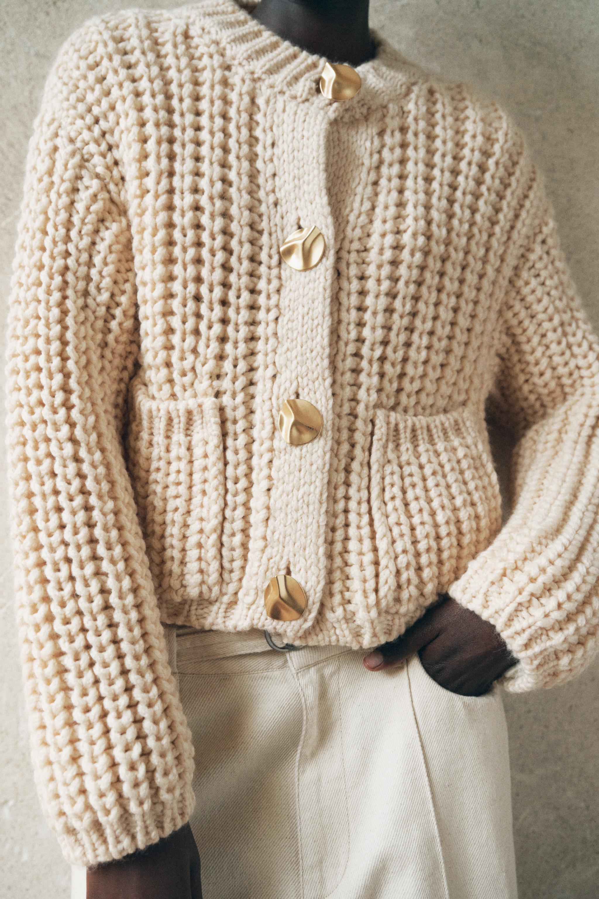 CHUNKY KNIT CARDIGAN Product Image