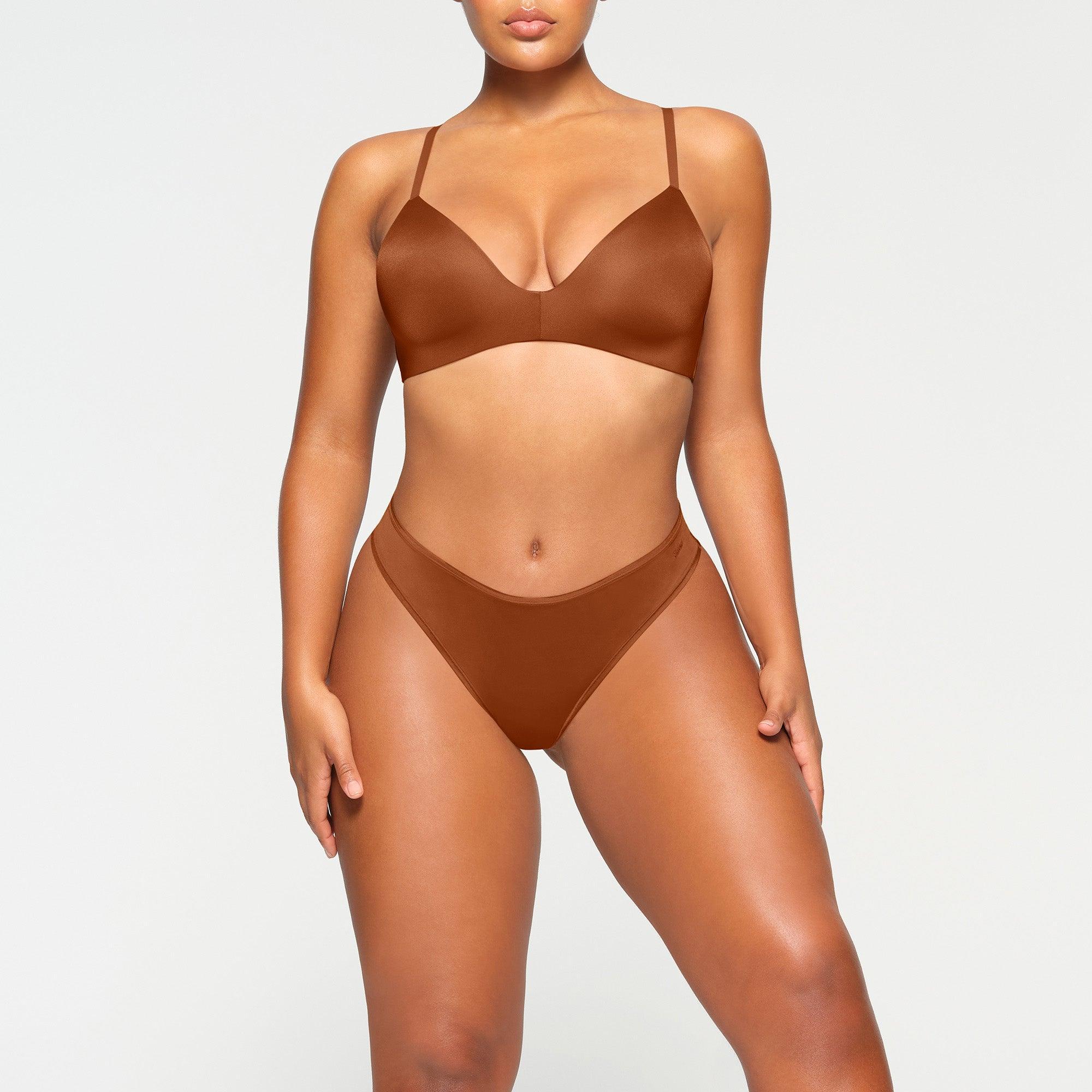 WIRELESS FORM T-SHIRT DEMI BRA | BRONZE Product Image