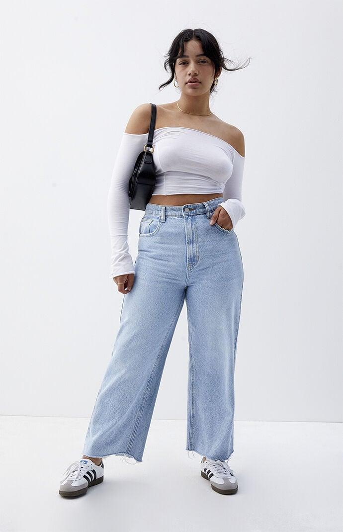 Women's Light Indigo Cropped Wide Leg Jeans Product Image