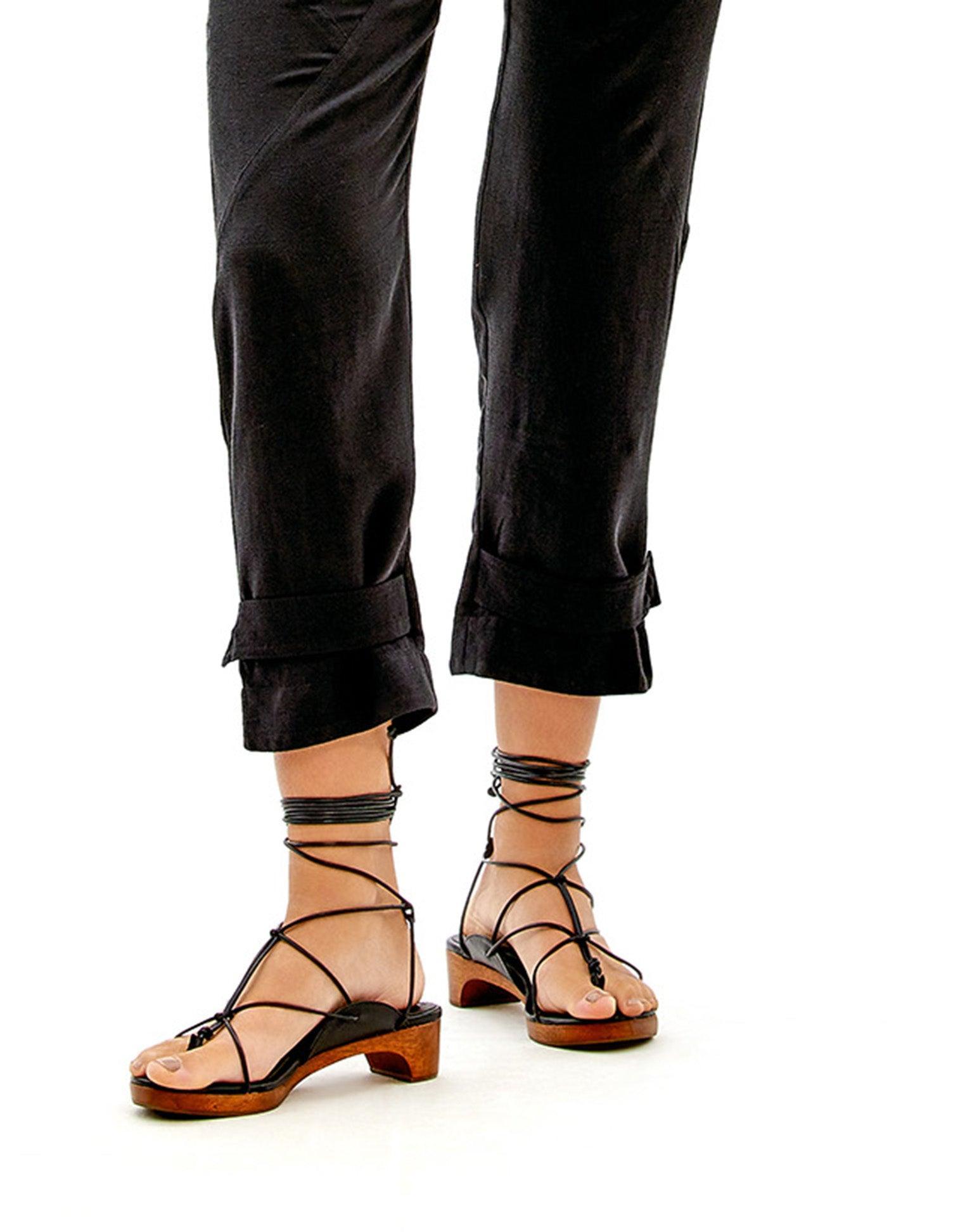 R23 D1 Callas Sandal - Black Product Image