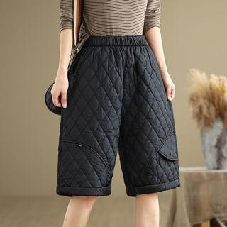 Elastic Waist Plain Quilted Bermuda Shorts product image