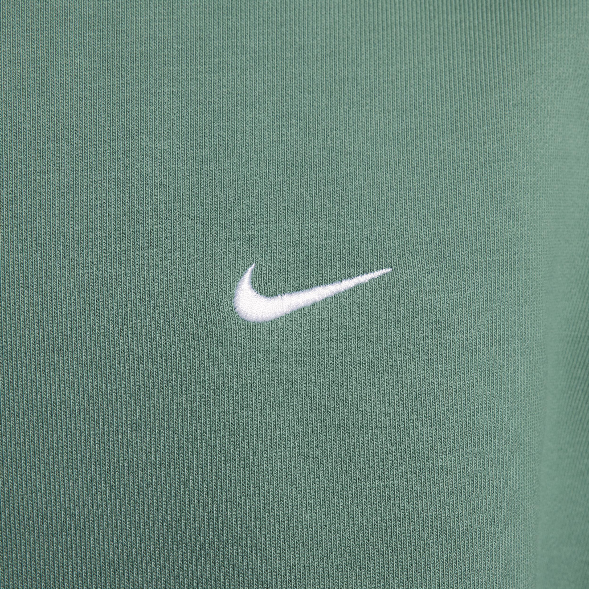 Nike Men's Solo Swoosh Fleece Crew Product Image