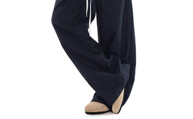 Low Rise Striped Loose-Fit Wide-Leg Dress Pants Product Image