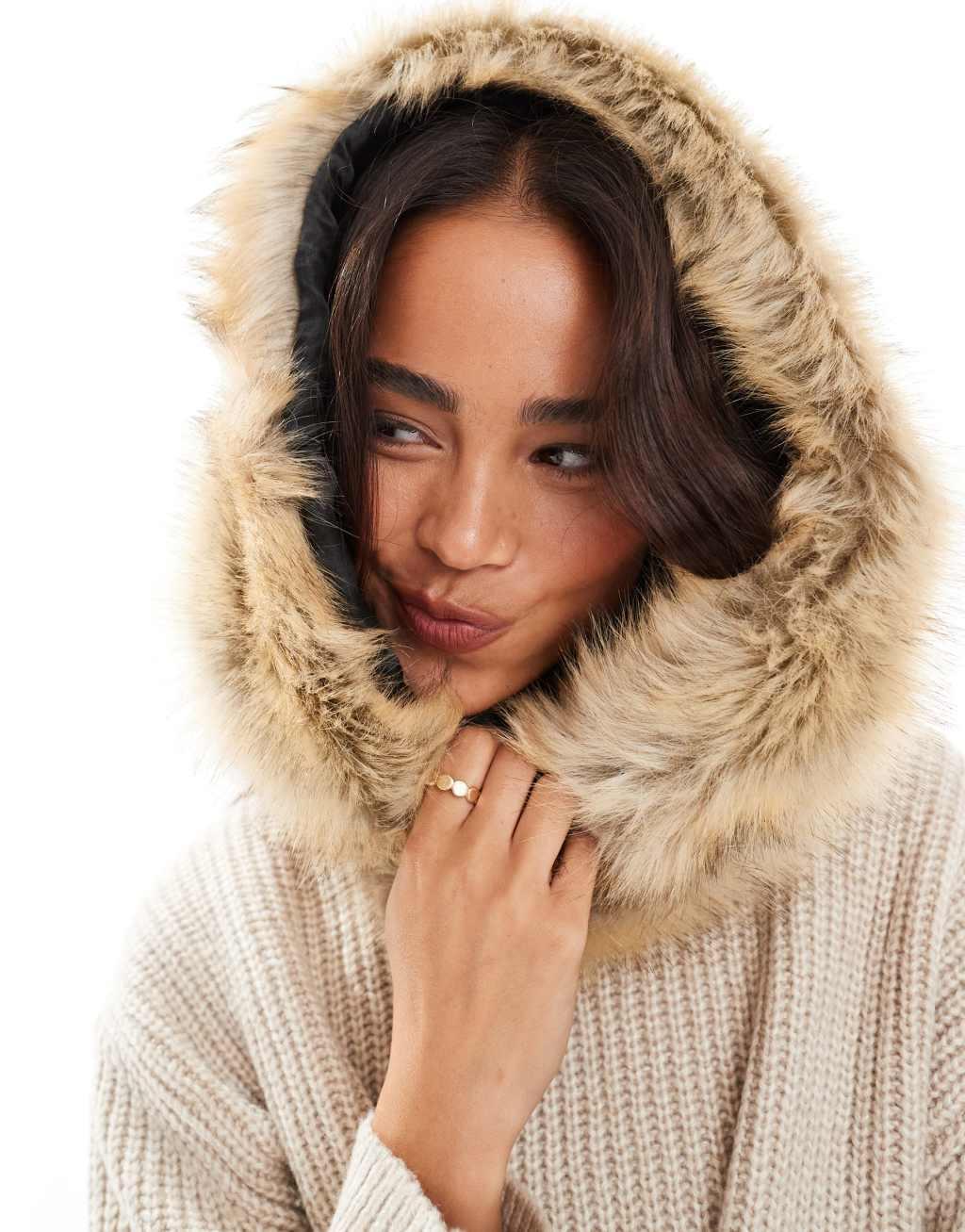 ASOS DESIGN snood in faux fur Product Image