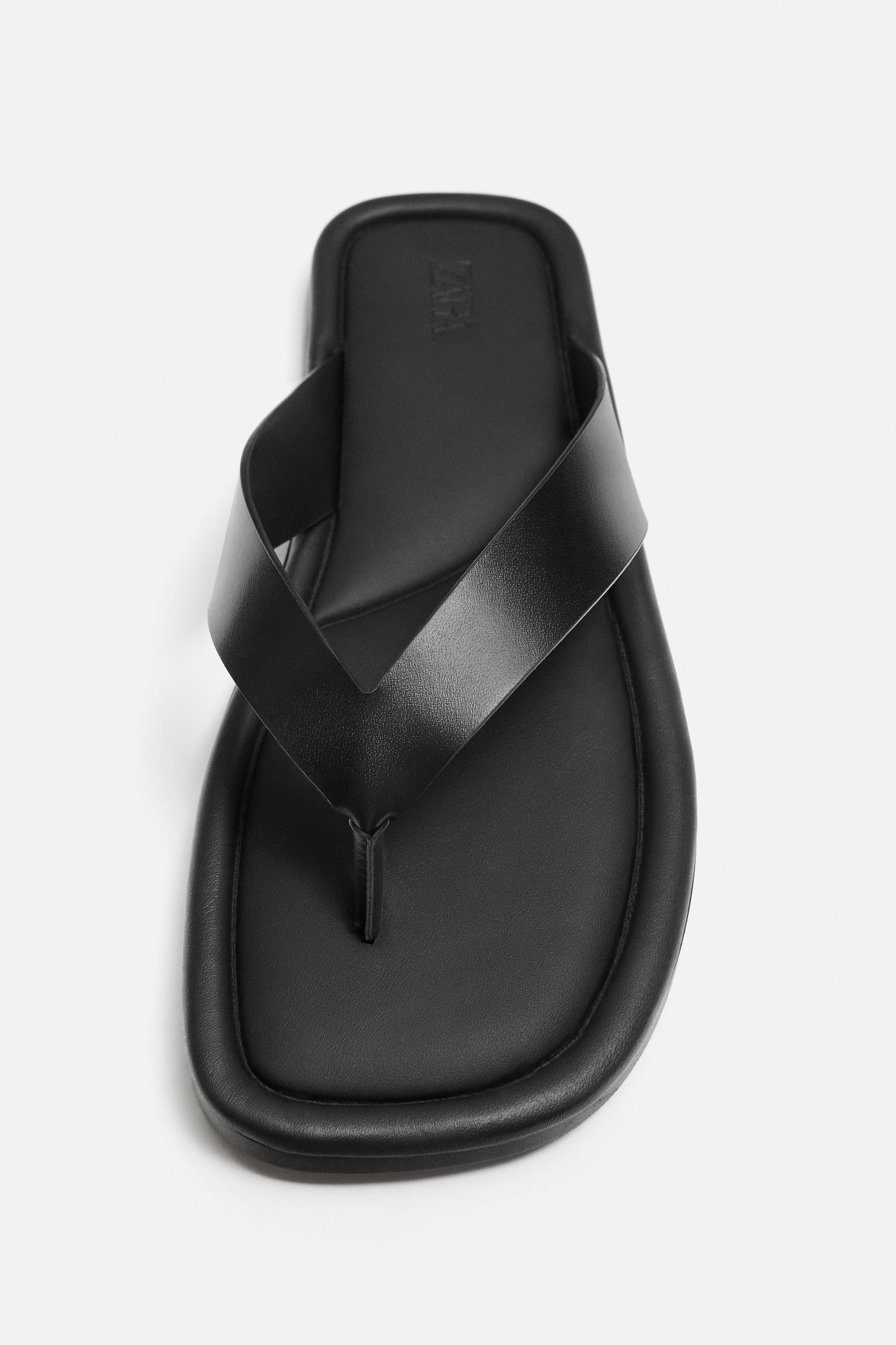 LEATHER SANDALS Product Image