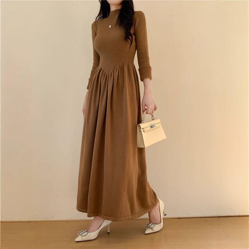 Mock Two-Piece Long-Sleeve Plain Ribbed Midi A-Line Dress Product Image