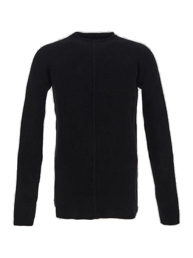 Long Sleeved Crewneck Pullover In Black Product Image