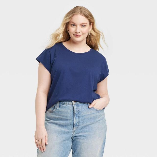 Womens Fitted Short Sleeve T-Shirt - Universal Thread Navy Blue XXL Product Image