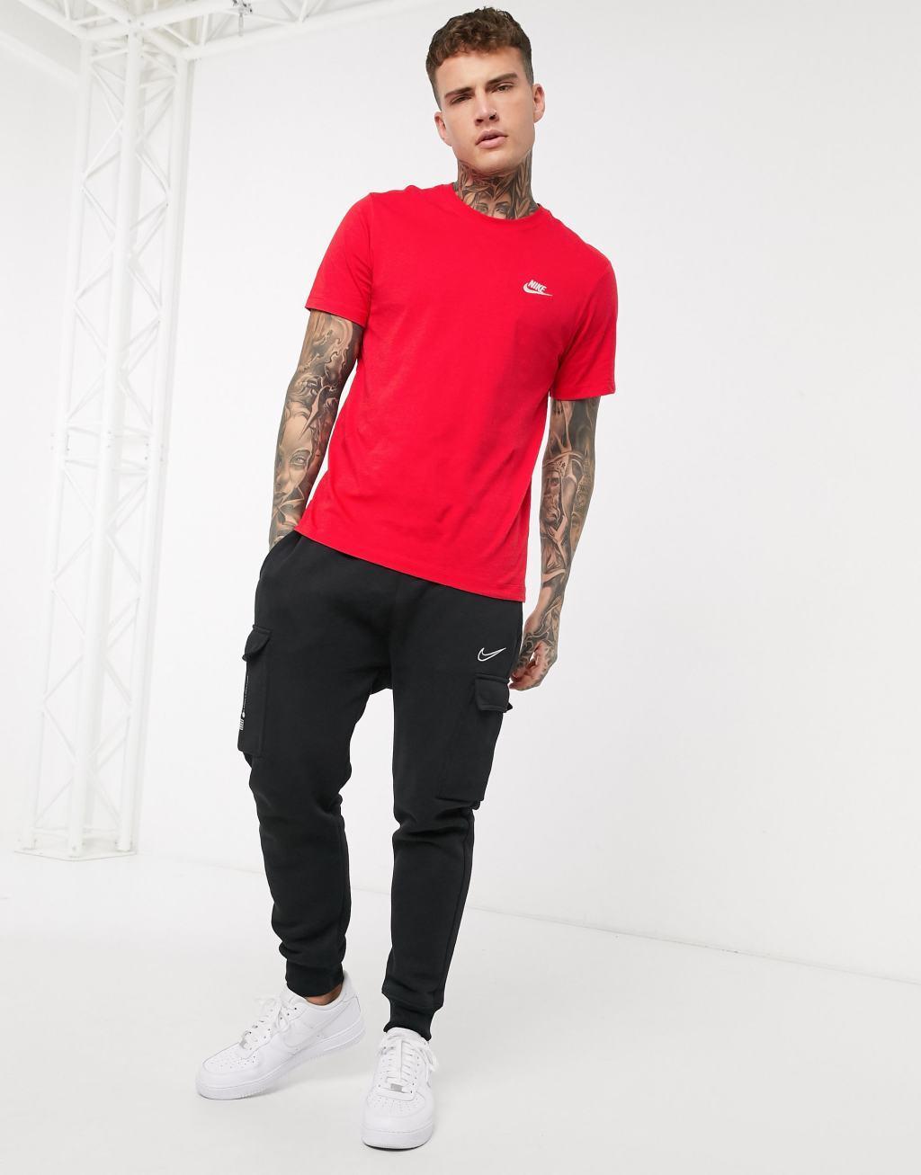 Nike Club unisex T-shirt in red Product Image