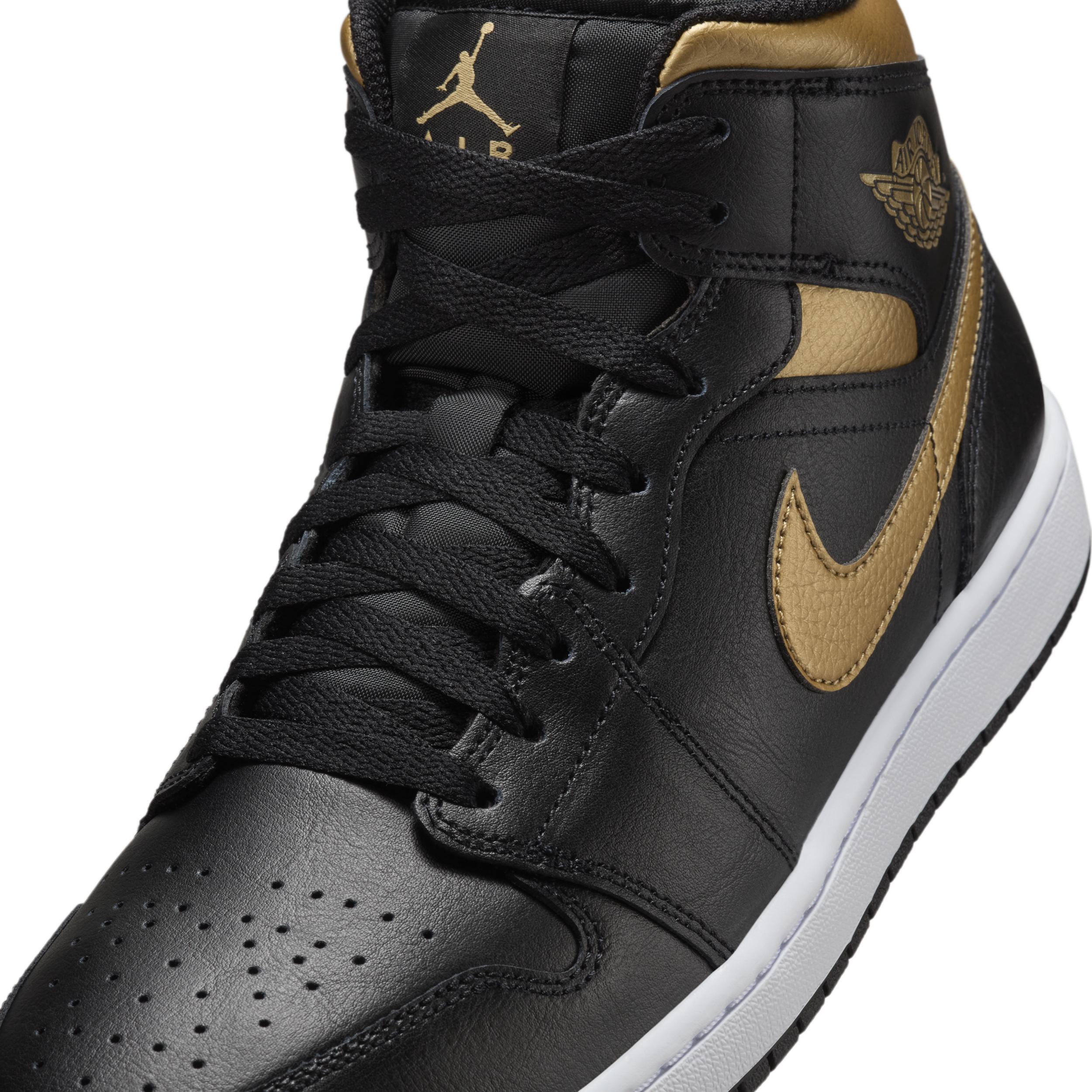 Men's Air Jordan 1 Mid Shoes Product Image