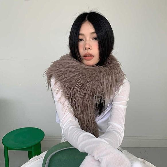 Faux Fur Scarf Product Image